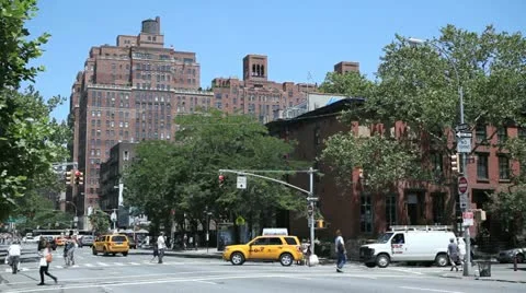 Traffic On 10Th Avenue