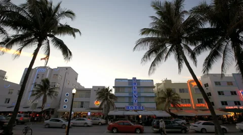 Miami Beach Ocean Drive Sunset 4K Timelapse (editorial)