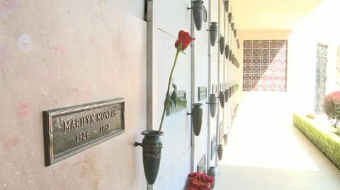 Marilyn Monroe'S Crypt