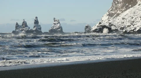 Three Pinnacles Vik Reynisdrangar