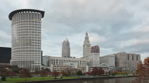 4K Time Lapse Zoom Out Cleveland Skyline Downtown Sunset