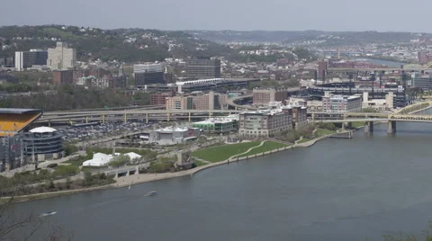 Pittsburgh Skyline Timelapse Zoom Out