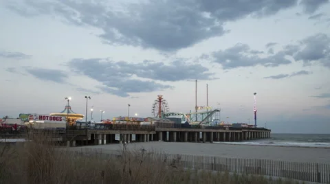 4K Time Lapse Atlantic City Amusement Park At Steel Pier
