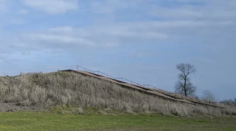 Pre-Historic Cahokia Mounds, Il 
