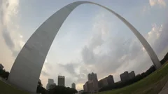 4K Time Lapse Gateway Arch St. Louis Fisheye View