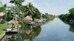 Coastal Homes And  Boats
