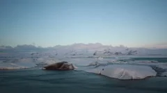4K Time Lapse Zoom Out Jökulsarlon Sunrise