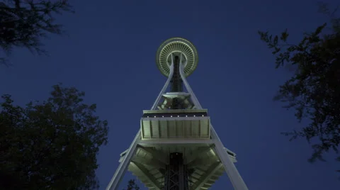 4K Time Lapse Zoom Out Of Seattle Space Needle Night