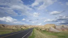4K Time lapse pan and tilt shot Badlands colorful Yellow Mounds