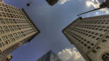 Time lapse HDR Cincinnati skyscraper rotation